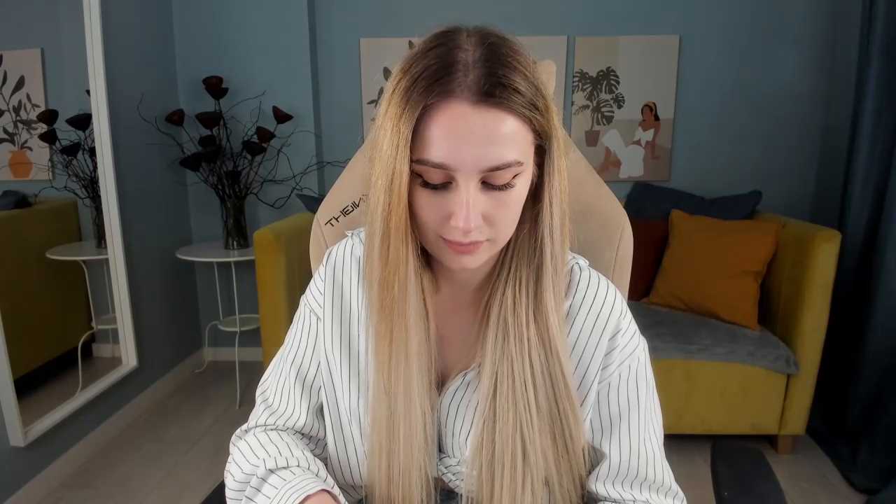 LanaLoon cam recording
