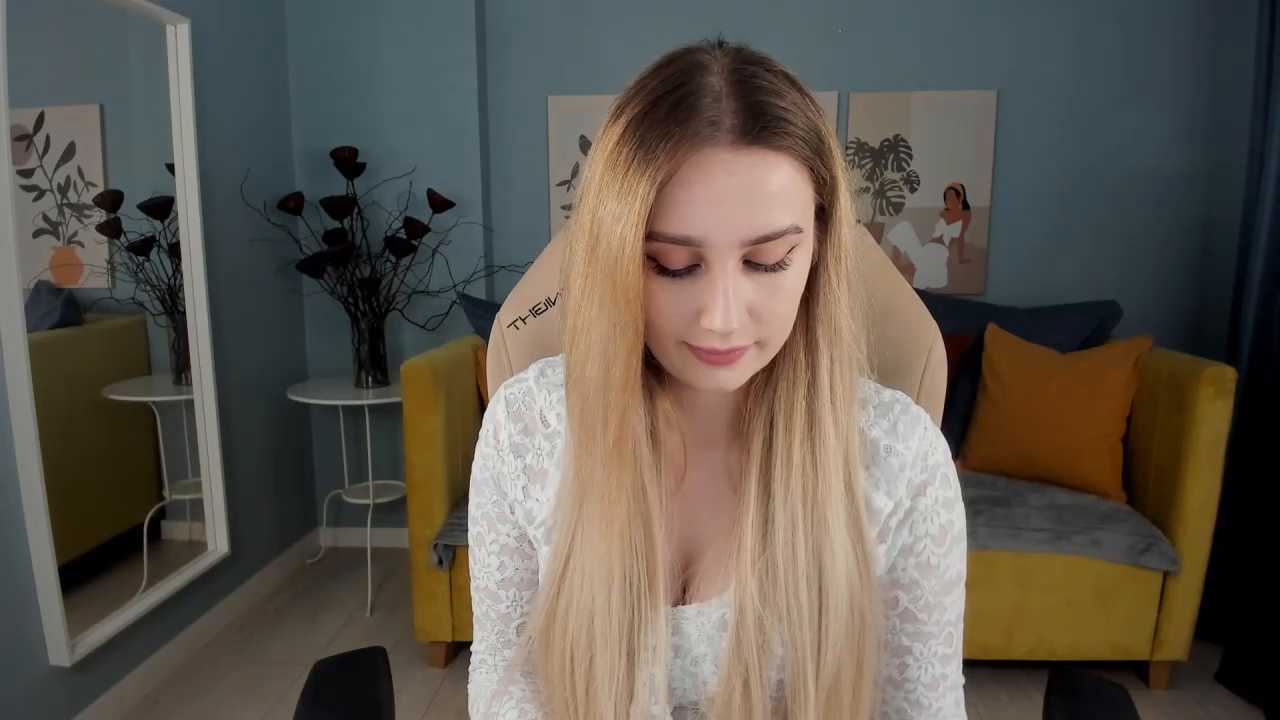LanaLoon cam recording