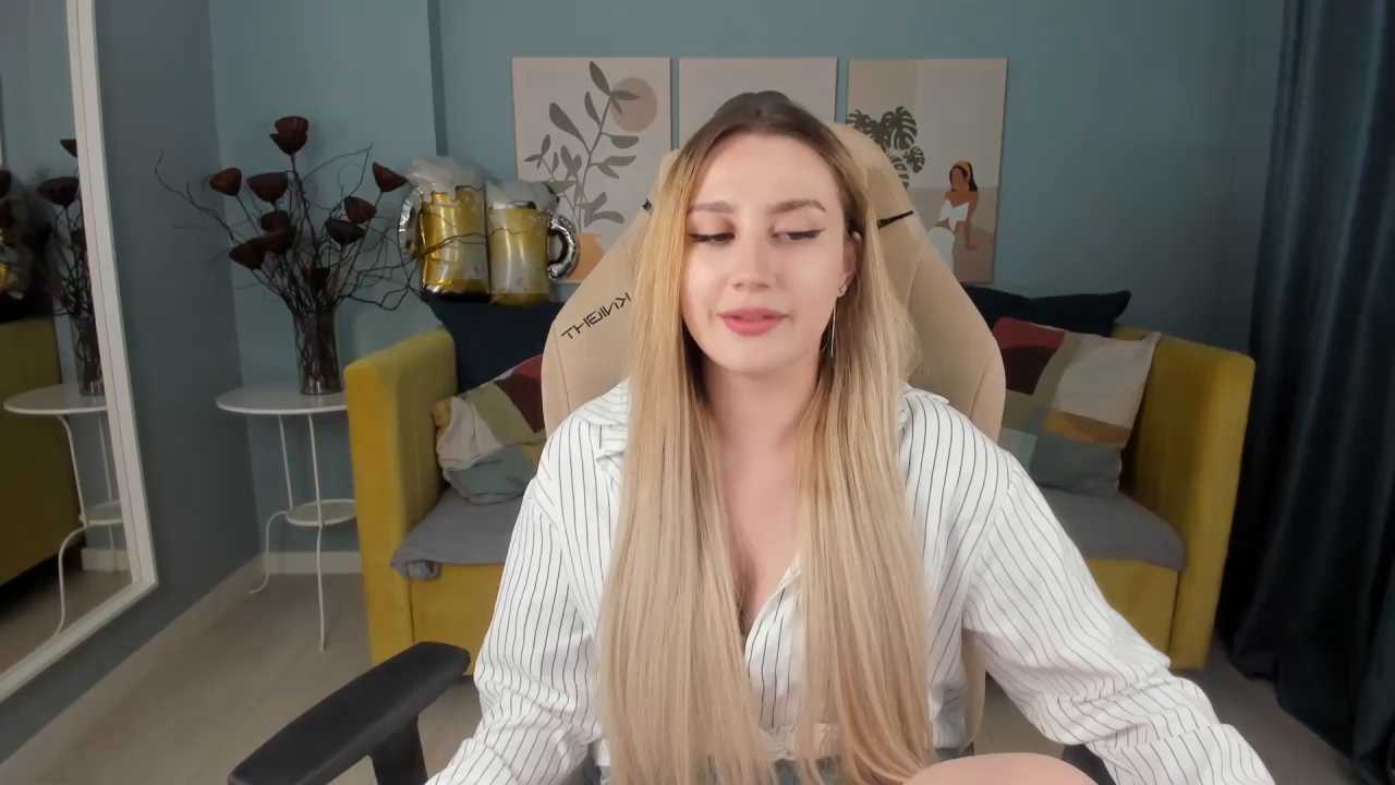 LanaLoon cam recording