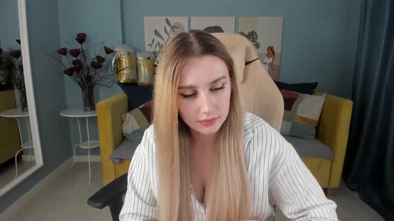 LanaLoon cam recording
