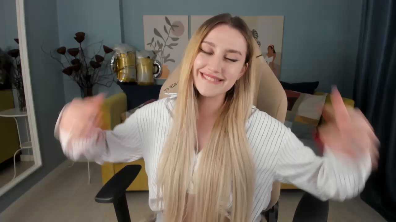 LanaLoon cam recording
