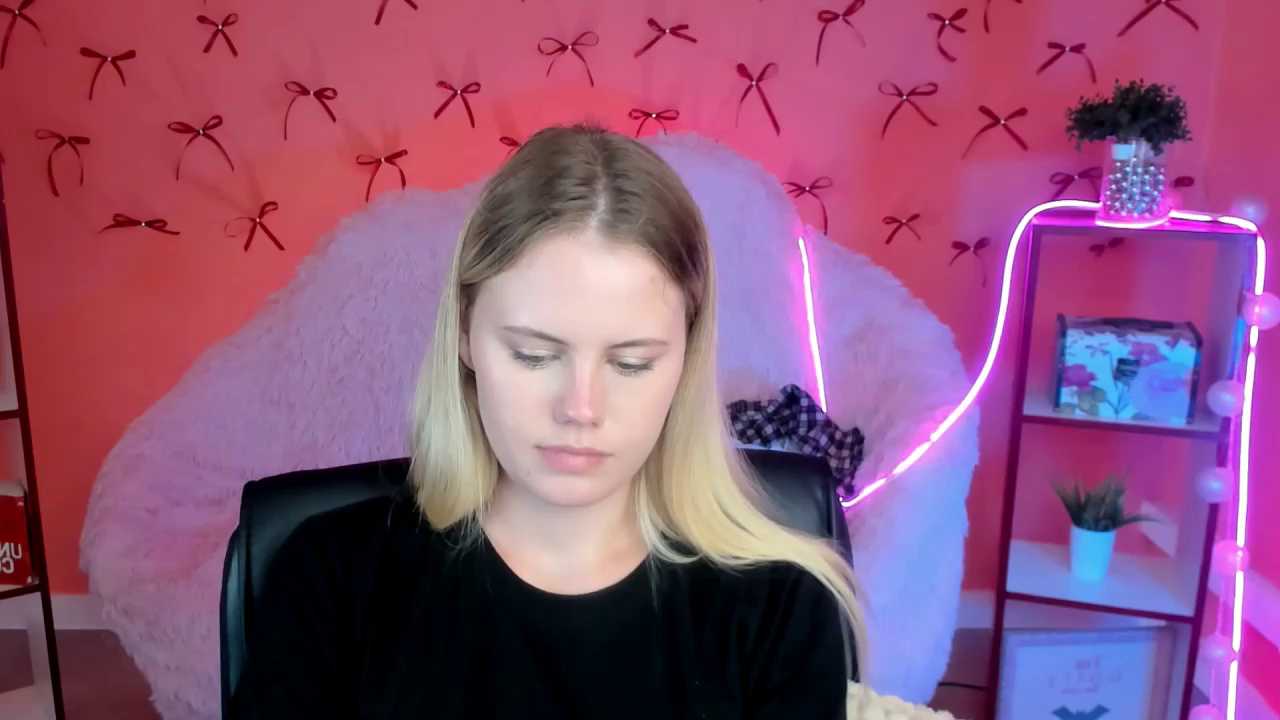 LanaWey cam recording