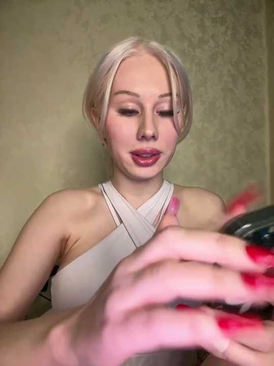 LaraHollywood cam recording