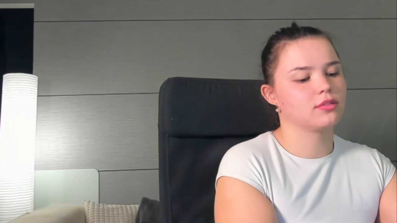 Laraaa_Loom