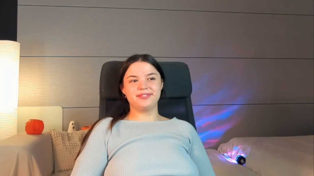Laraaa_Loom