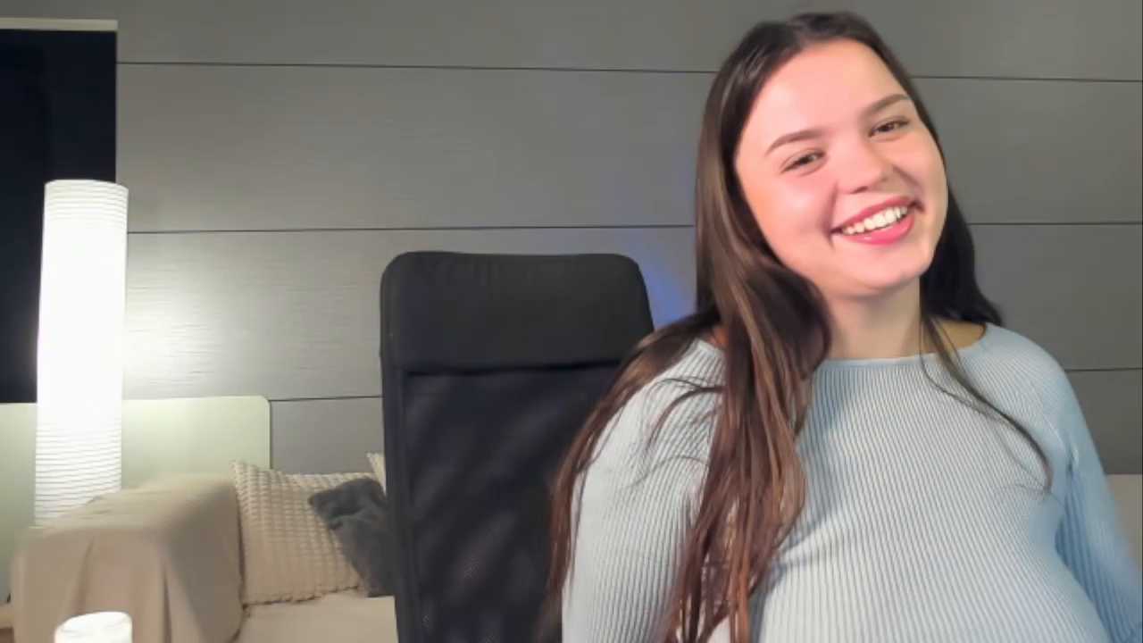 Laraaa_Loom
