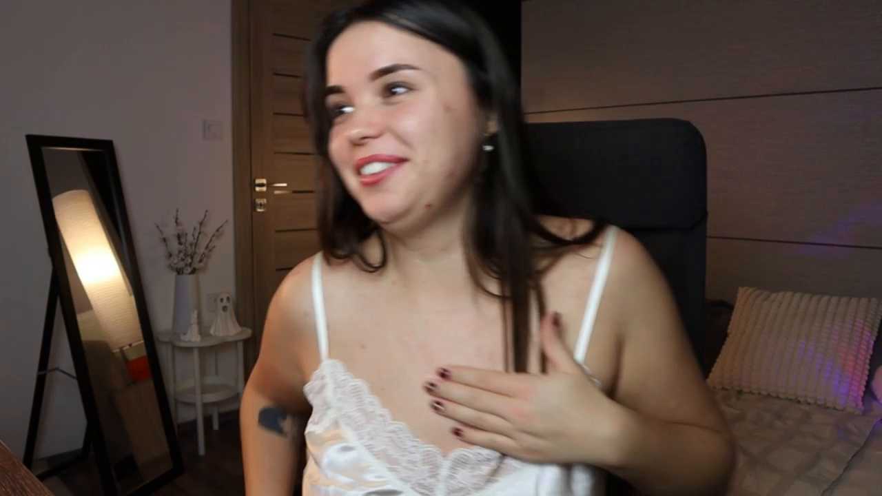 Laraaa_Loom Stripchat recording – Oct 24, 2026