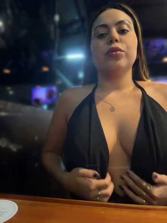 LariiHotWife Stripchat recording – Oct 25, 2026