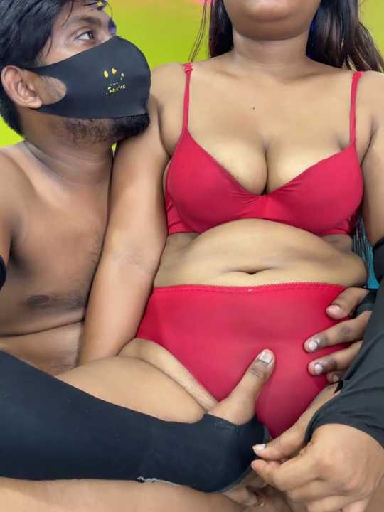 Latina-Booty cam recording