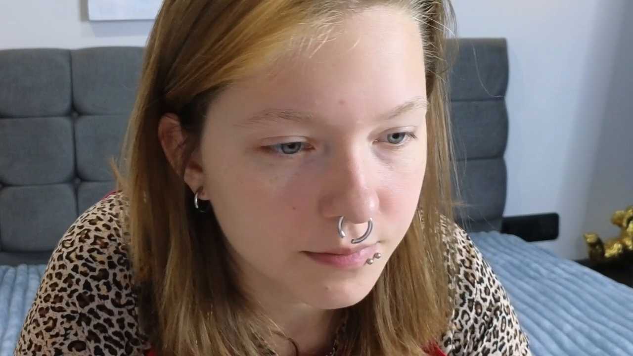 LauraLowe cam recording
