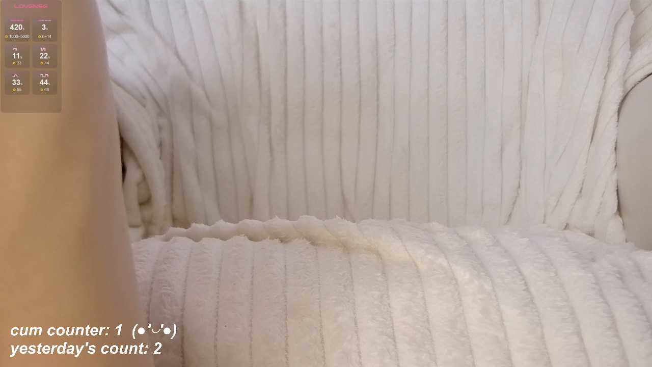 Laurainlove cam recording