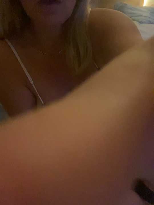LaylarosA cam recording