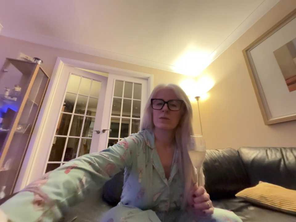 Laylaskyexx cam recording