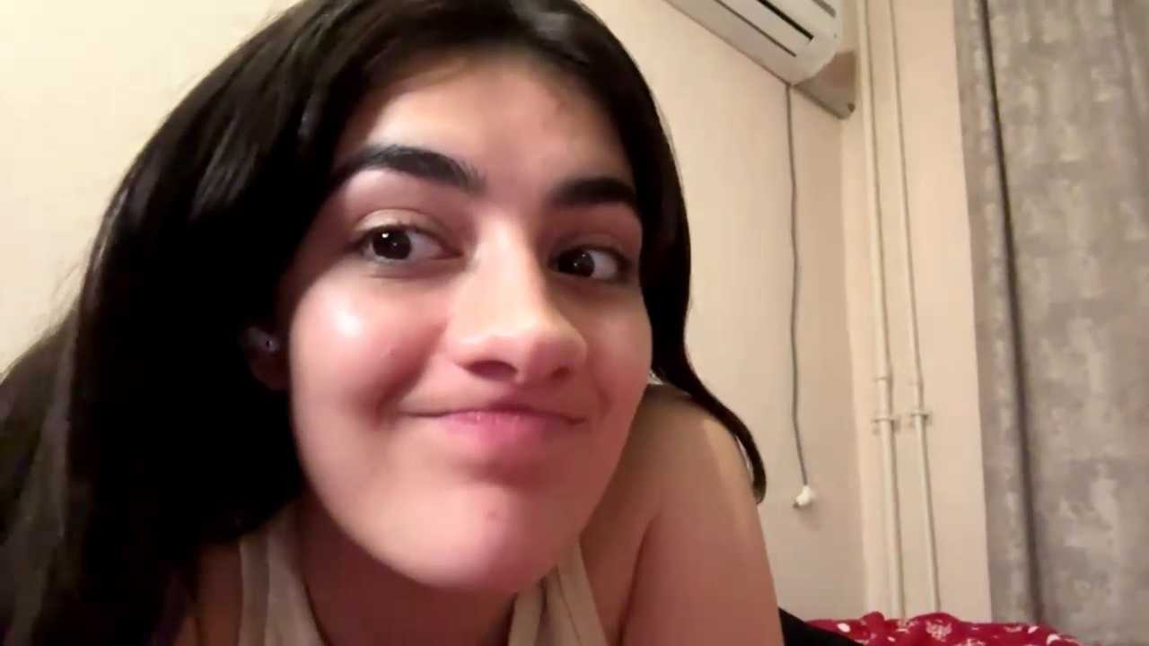 Ledi_Asthik