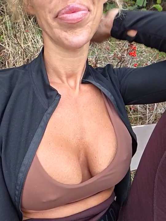 LeonaLoveX cam recording