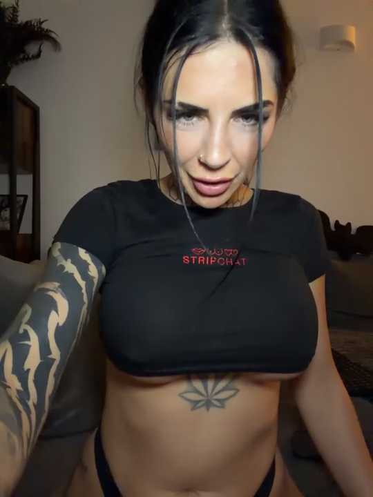LexiCoco Stripchat recording – Oct 21, 2026