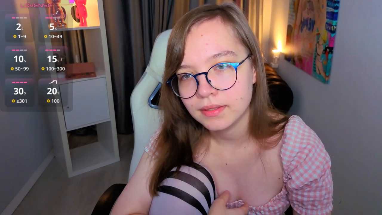 LiaBroock cam recording