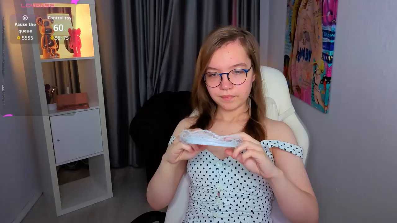 LiaBroock Stripchat recording – Oct 14, 2026