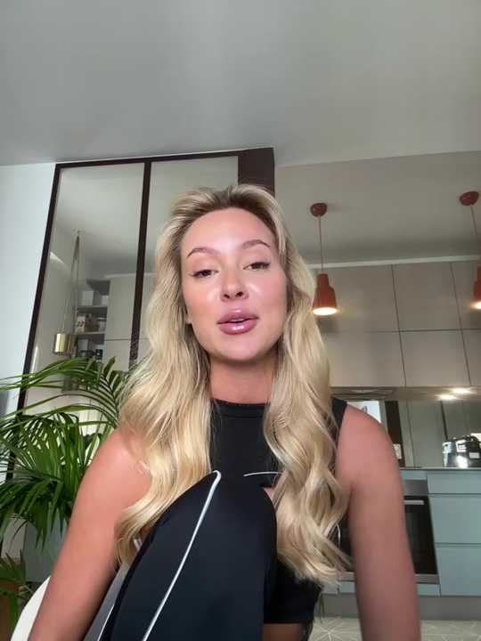 LiaLemo cam recording