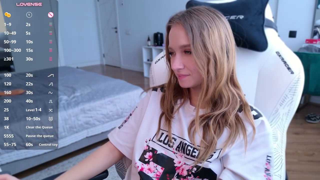 LiaLinn Stripchat recording – Oct 26, 2026