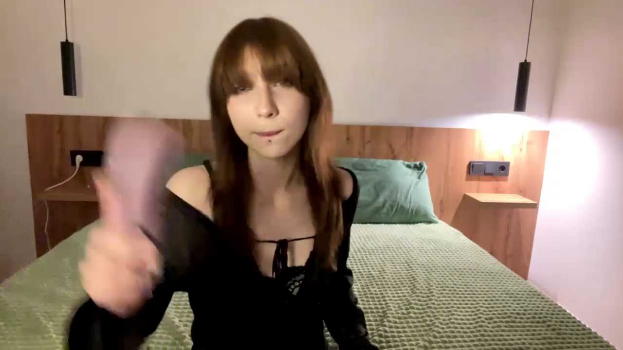 Lia_Kim_ cam recording