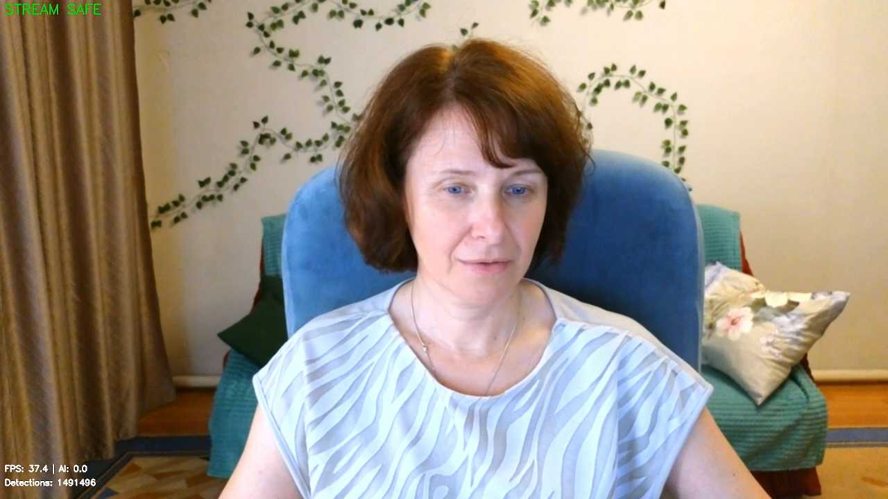 Lia_Tito cam recording