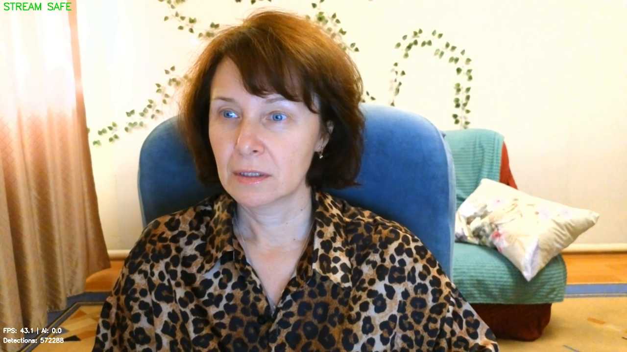 Lia_Tito cam recording