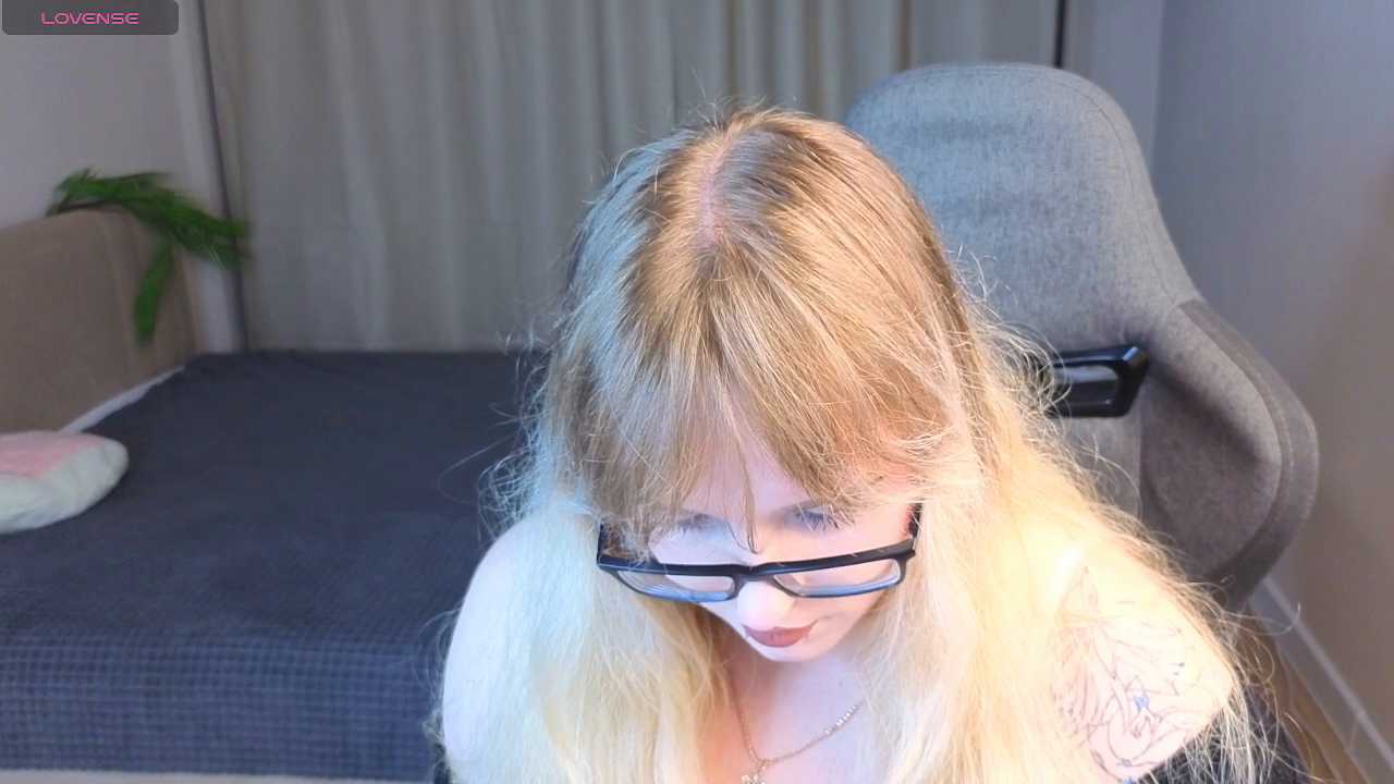 Liacherrymay Stripchat recording – Oct 13, 2026