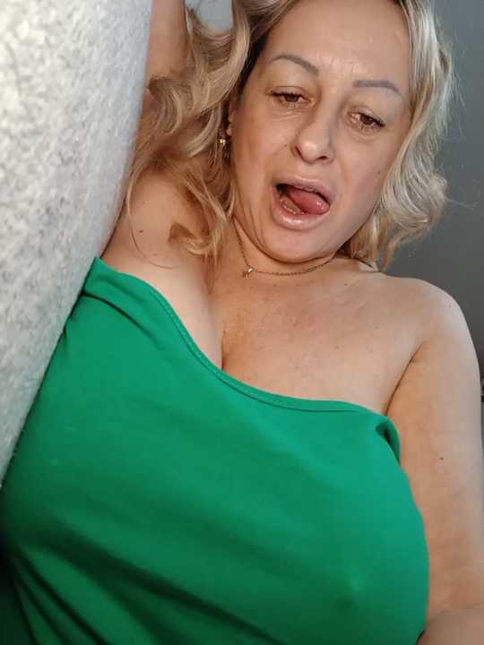 Liana_MilfHot Stripchat recording – Oct 24, 2026