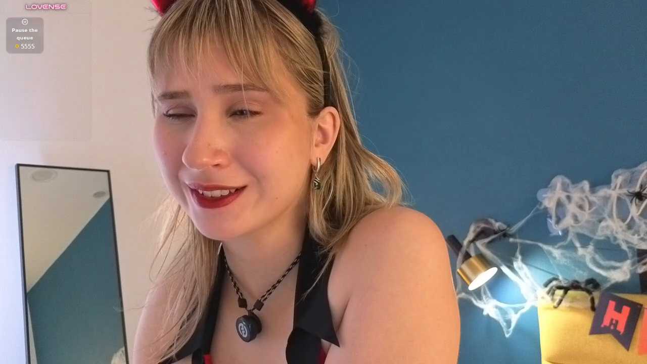 Lilianadaniels Stripchat recording – Oct 26, 2026