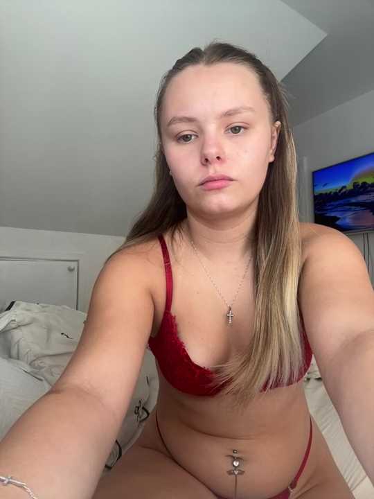 LillieWebb_ cam recording