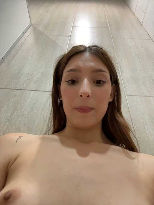 LilluKatten Stripchat recording – Oct 24, 2026