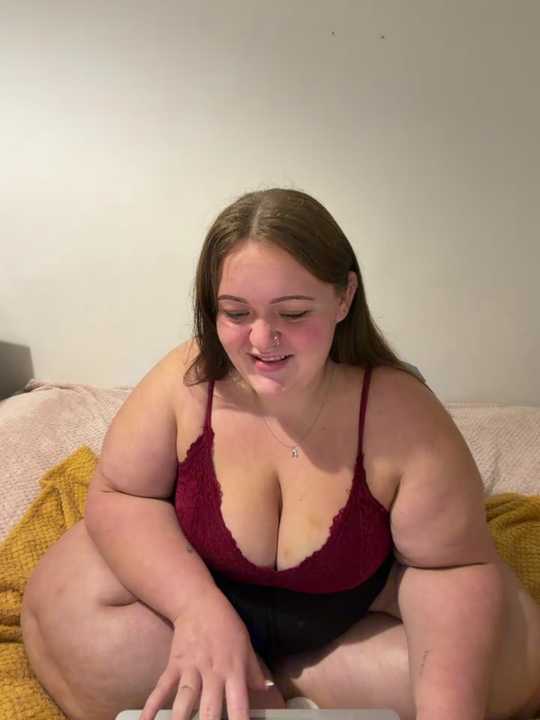 LillyMaexx Stripchat recording – Oct 24, 2026