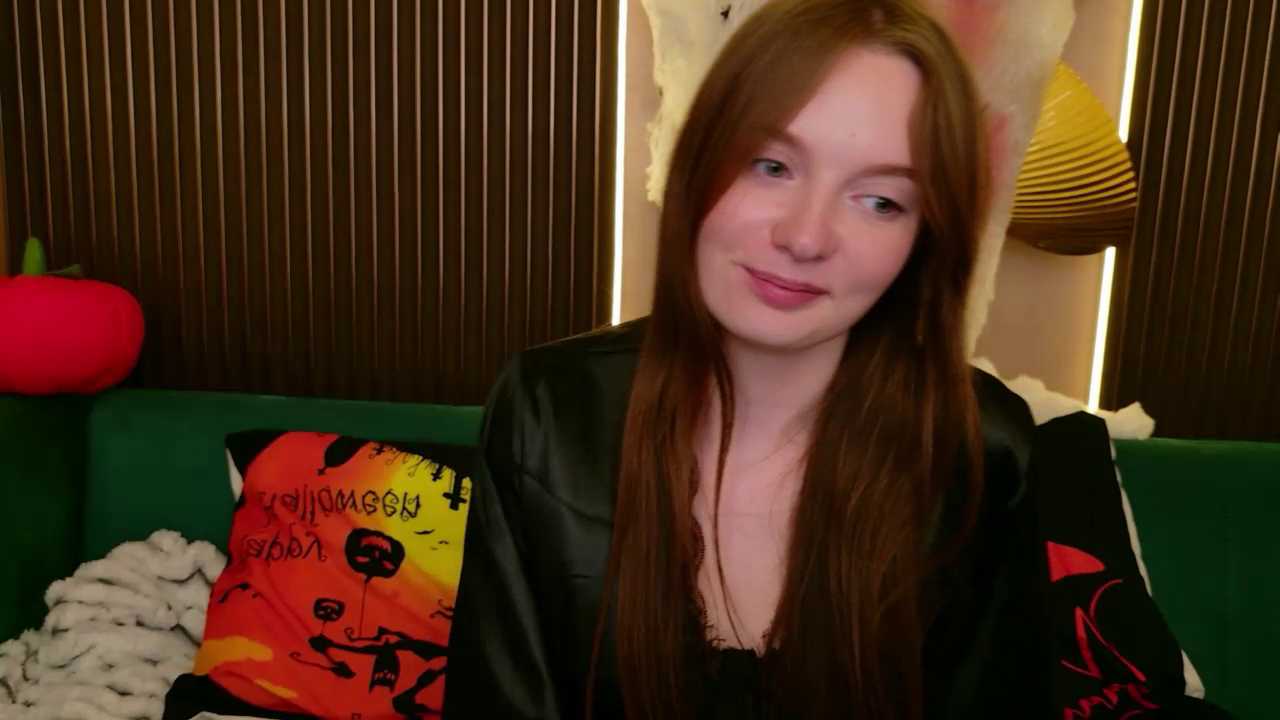 LilyMoores Stripchat recording – Oct 23, 2026