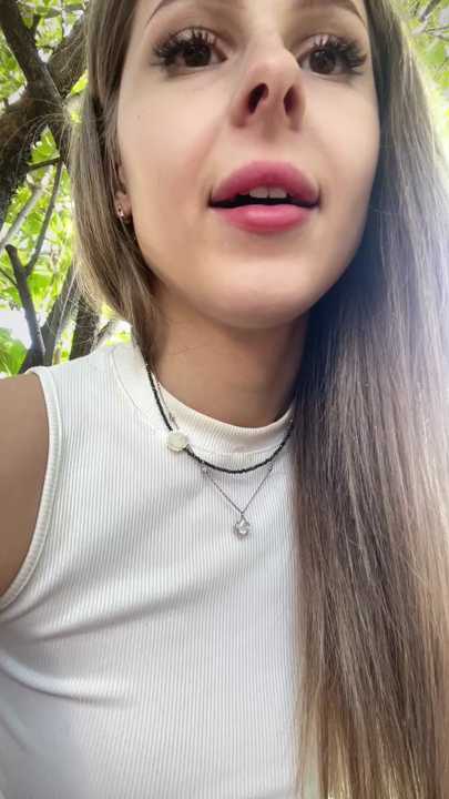 Lina_Away cam recording