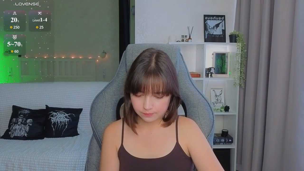 Lina_Brownie cam recording