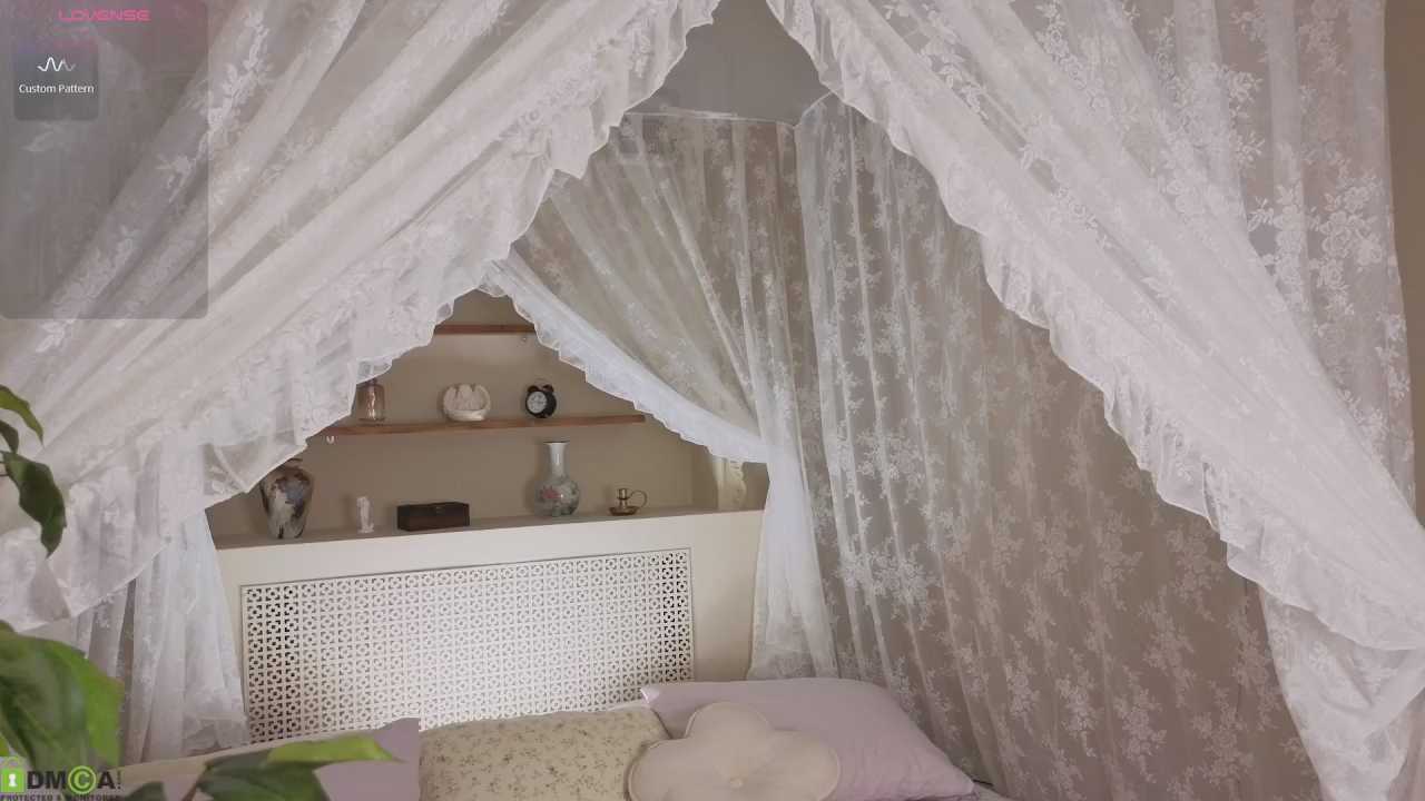 Linda__Bloom cam recording