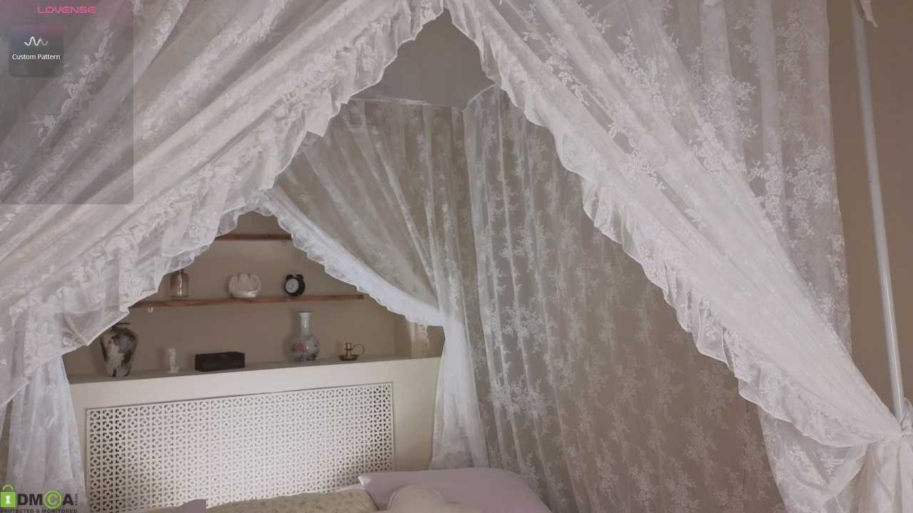 Linda__Bloom cam recording