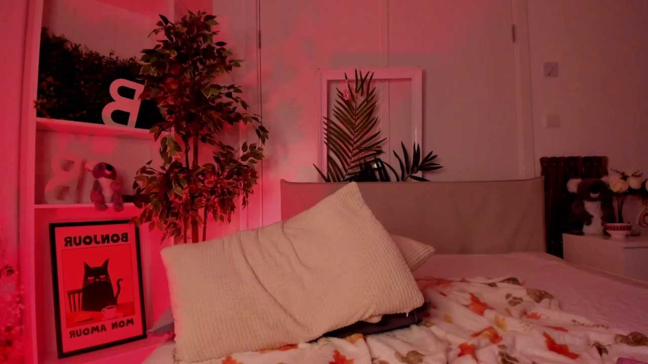 Lisa_Bunny cam recording