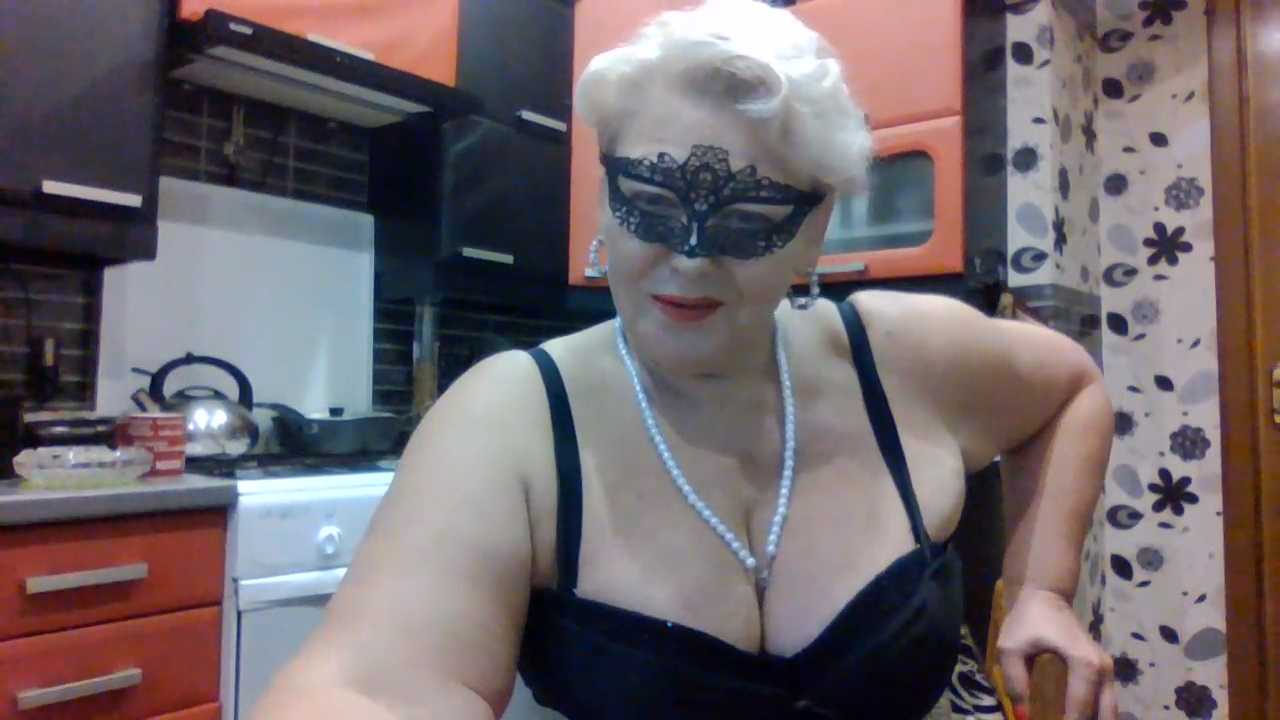 Lisa_Suzie cam recording