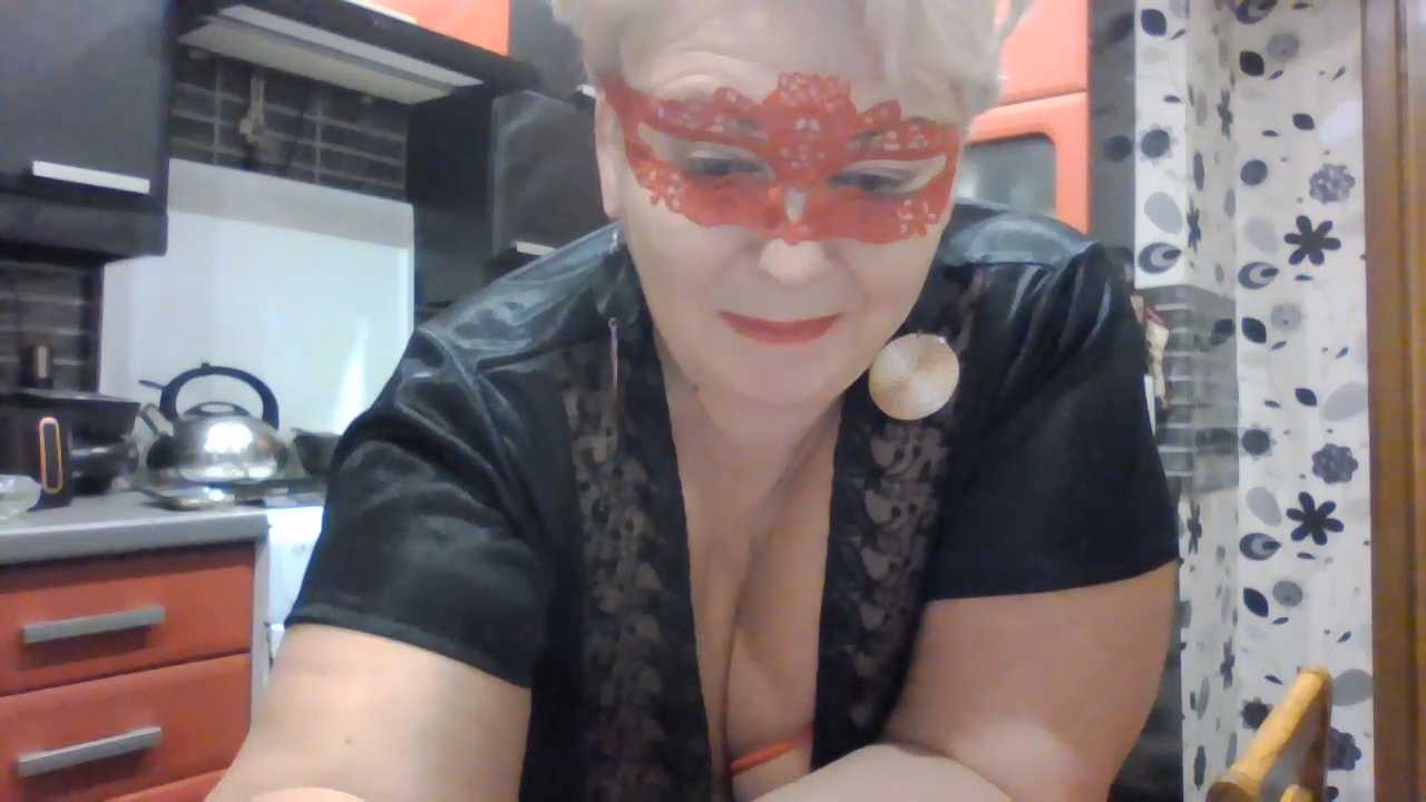 Lisa_Suzie cam recording