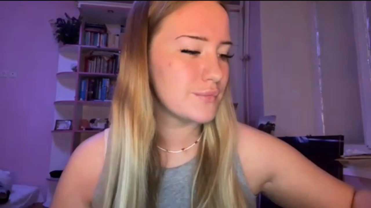 LisiKiss cam recording