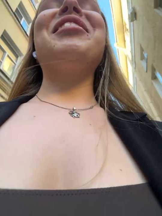 Liza_risky