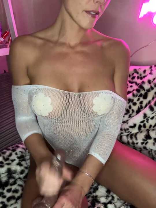 Lizzie-Rae cam recording
