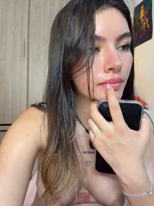 Lizzy_Mei Stripchat recording – Oct 25, 2026