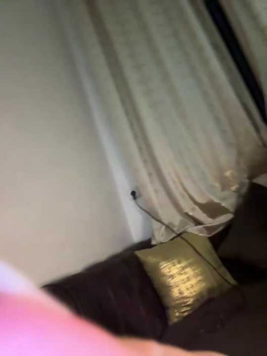 Lola-Bee cam recording