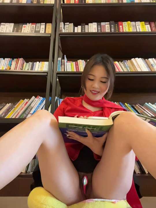 Lola666999 cam recording
