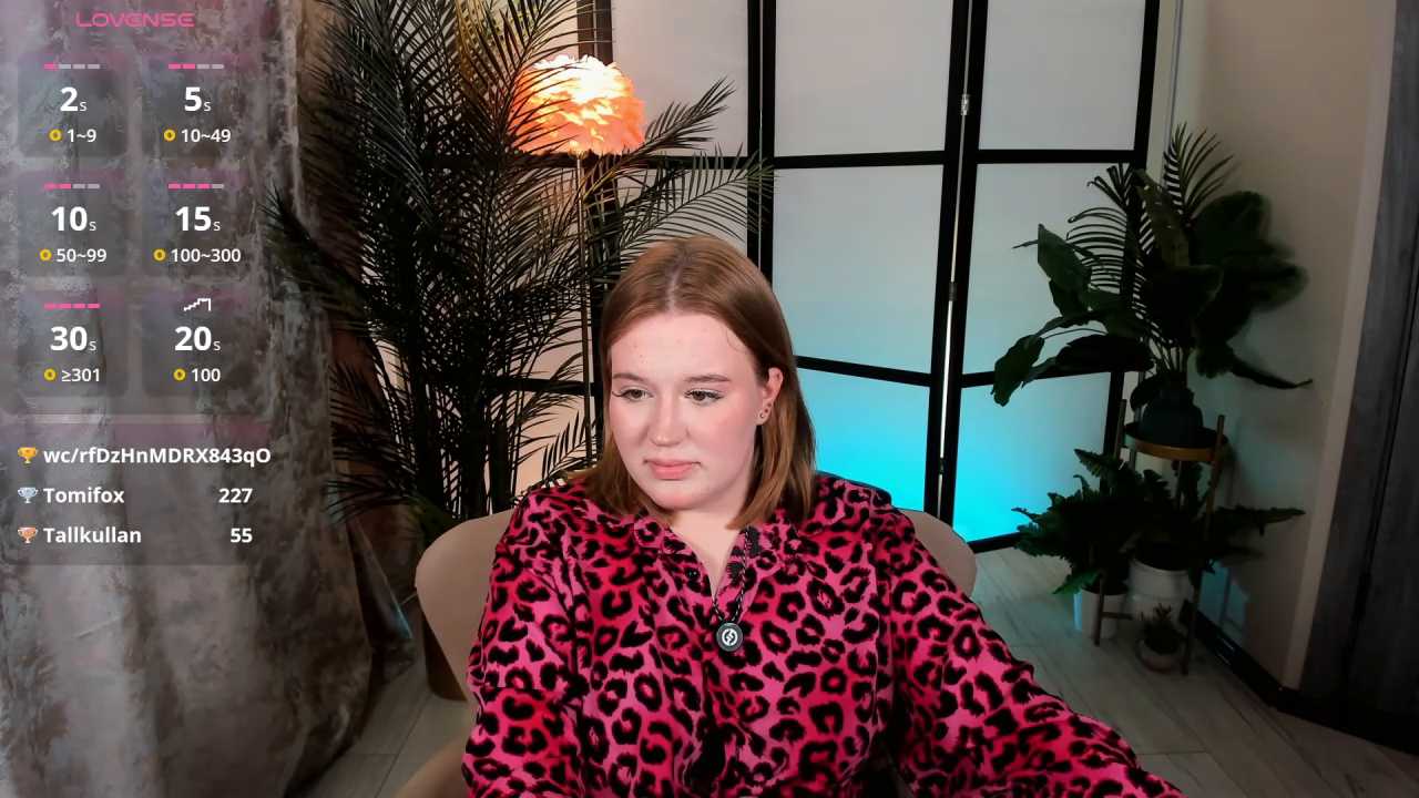 Lola_Blush