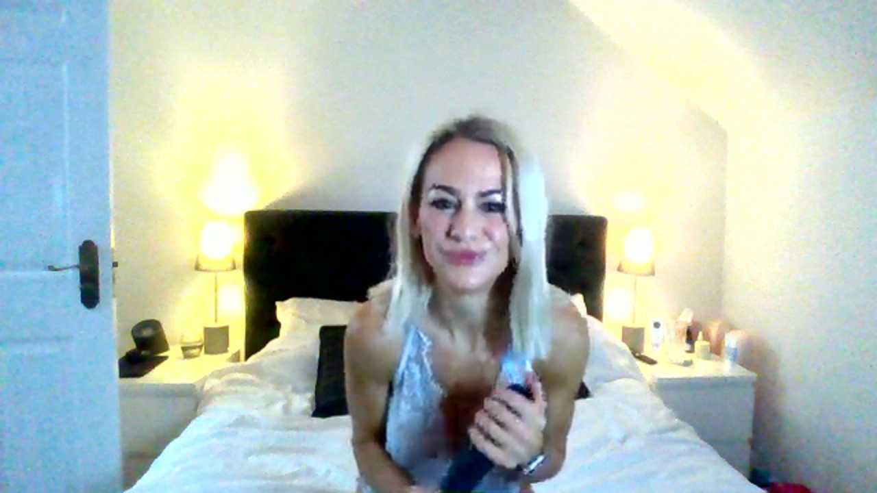 Lola_Rocket