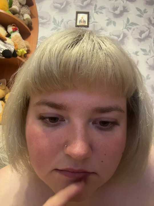 LoloMensens Stripchat recording – Oct 21, 2026